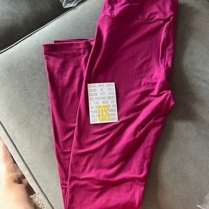 OS Lularoe leggings